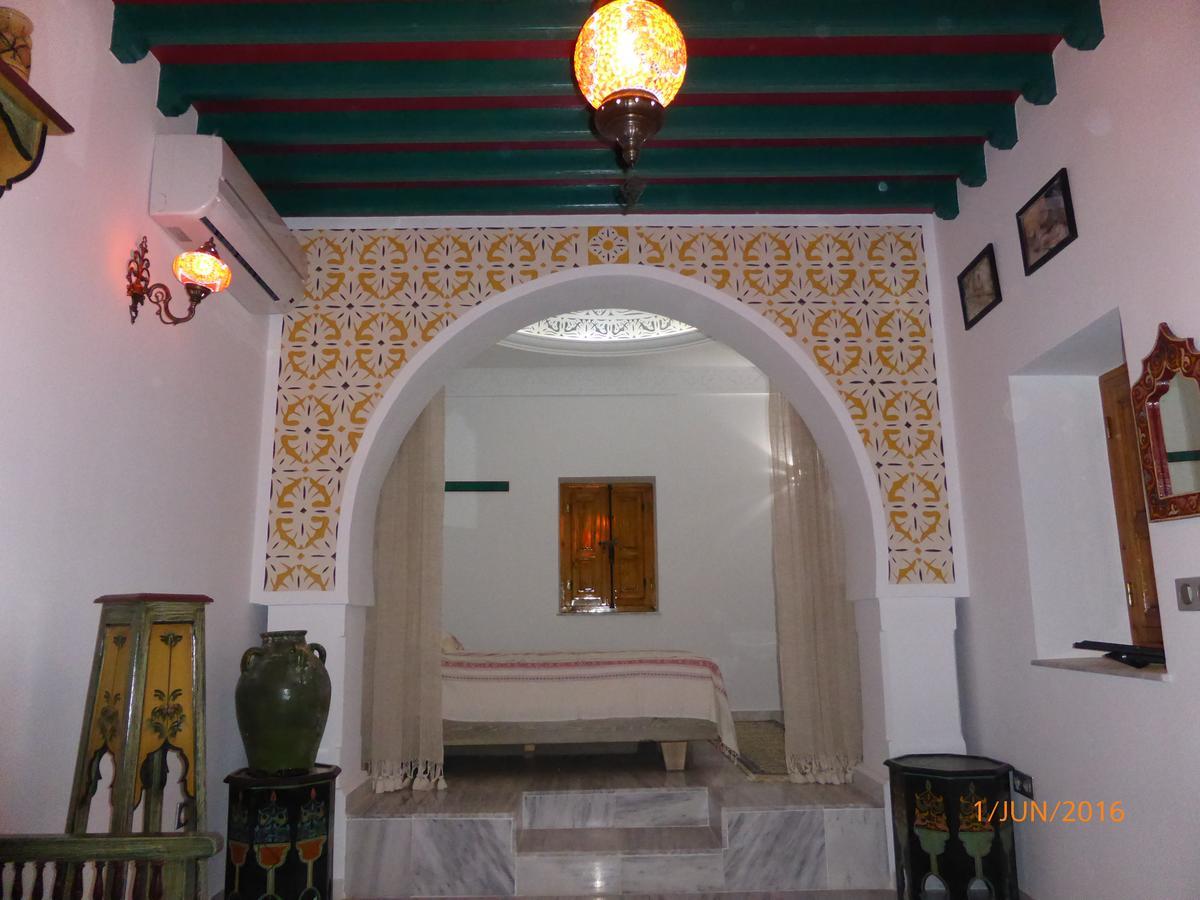 Villa Jasmin Хумт-Сук Экстерьер фото